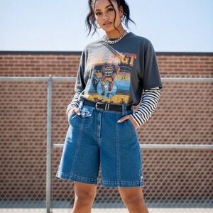 Westport Woman Denim Bermuda Shorts 16W Blue‎ Vintage 90s Y2K Button Detail